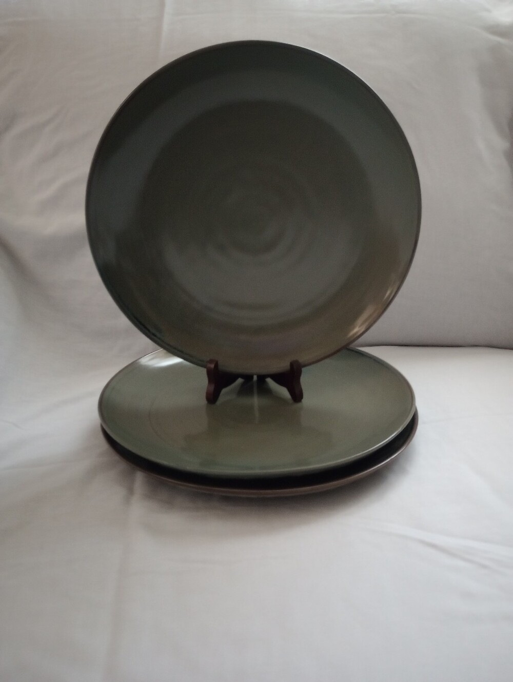 222 Fifth Genuine Stoneware Crafts Green Burlap Pattern Dinner Plates-Set Of 3